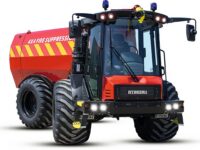 Vom Fire Fighter über Dumper bis zu Anbaugeräten