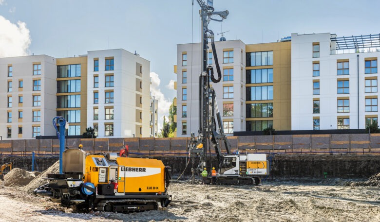 Ramm- und Bohrgerät LRB 19 von Liebherr erstmals im Einsatz