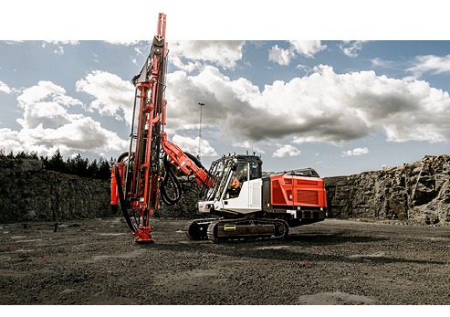 Außenhammerbohrgerät Pantera DP1110i feiert Premiere Bild: Sandvik