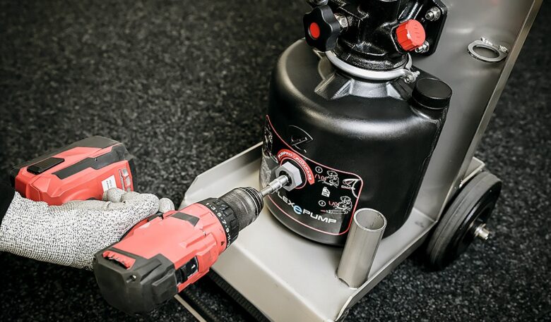 Hydraulische Öffnungstechnik für Schwerlast-Schachtabdeckungen