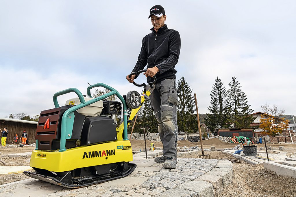 Ammann zeigt Maschinen für Pflaster, Wegebau und Asphalt (Bild: Ammann)