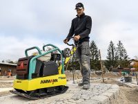 Ammann zeigt Maschinen für Pflaster, Wegebau und Asphalt