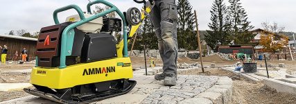 Ammann zeigt Maschinen für Pflaster, Wegebau und Asphalt