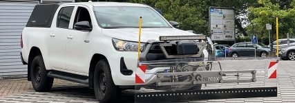 Mit Pkw-Ausrüstung und Sole flexibel gegen Schnee und Eis