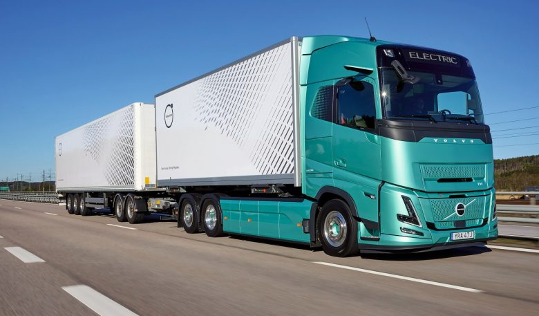 Volvo Trucks stromt auf