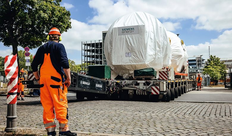 Elektrisches Powerpack erstmals im Schwerlasteinsatz