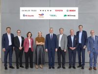 Branchenführer bündeln ihre Kräfte