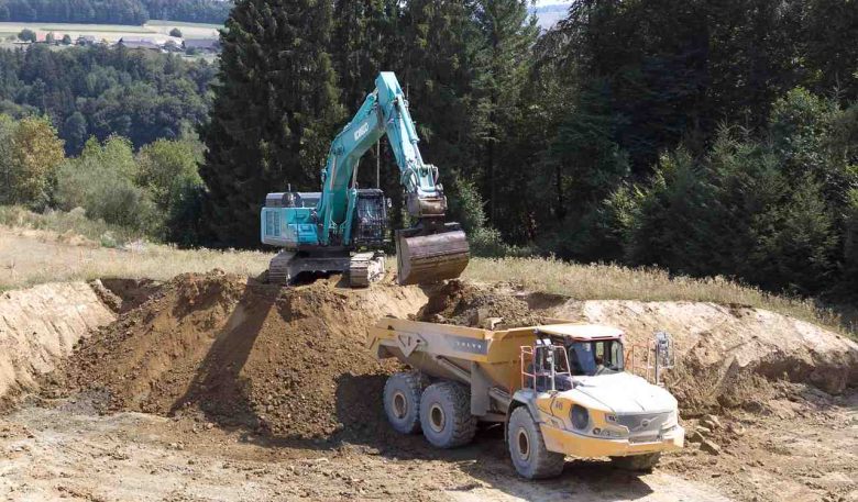Kobelco SK520LC-11E verstärkt die Abbauflotte