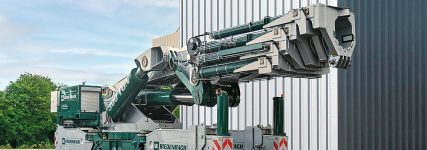 Hybrid-Schwerlastkran für enge Einsatzbereiche