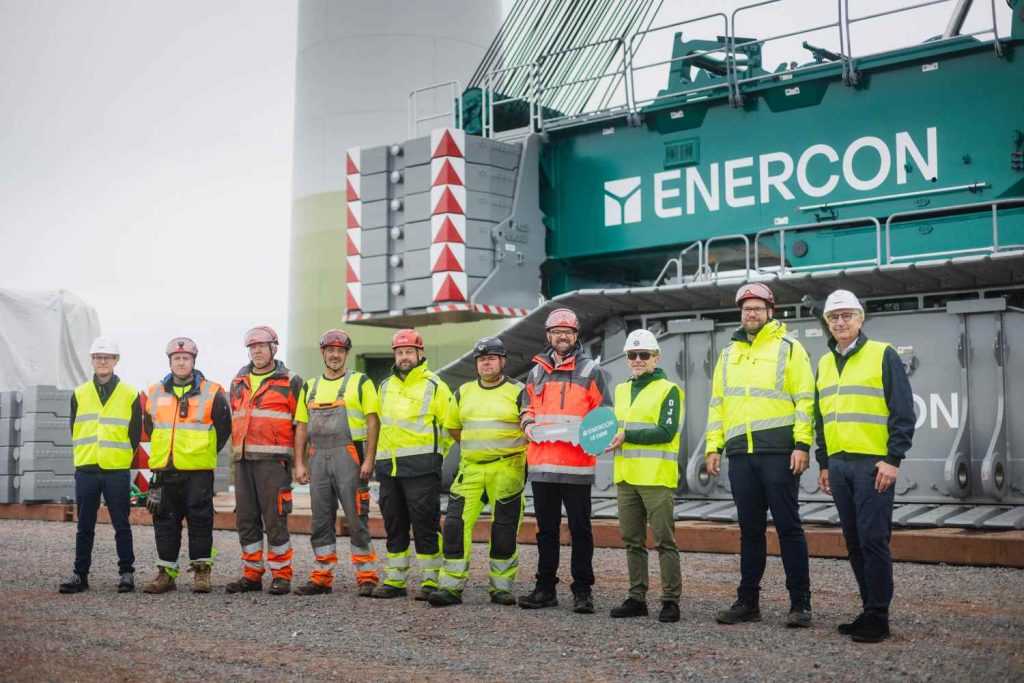 Enercon nimmt Liebherr LR 11000 für Windpark-Montagen in Betrieb Liebherr